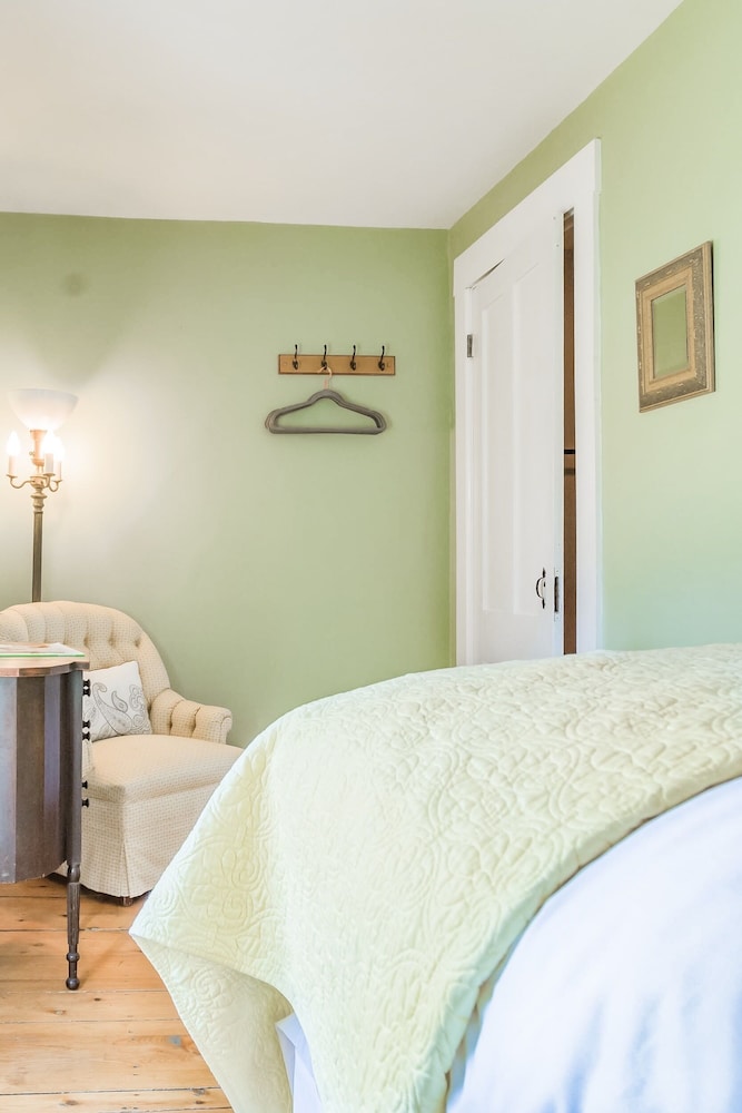 Mount Peg Room photo 3