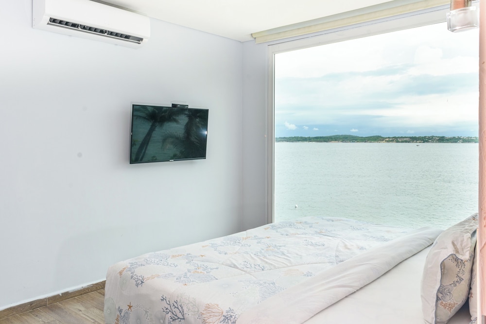 Superior Double or Twin Room, Sea View - Photo 7
