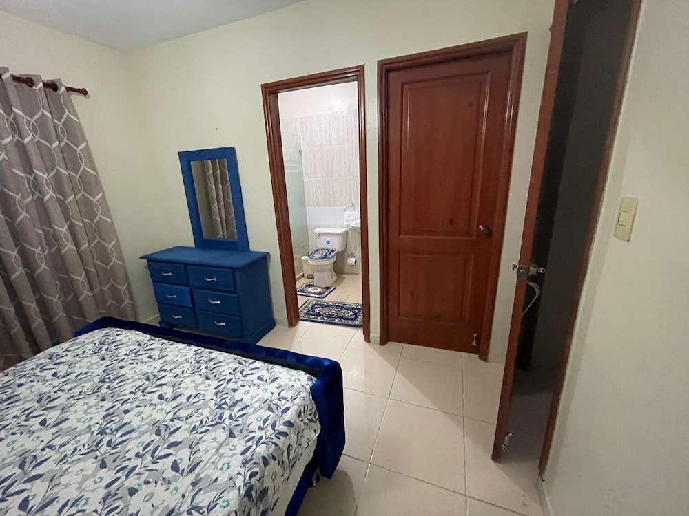Apartment, 3 Bedrooms, Balcony, City View photo 3