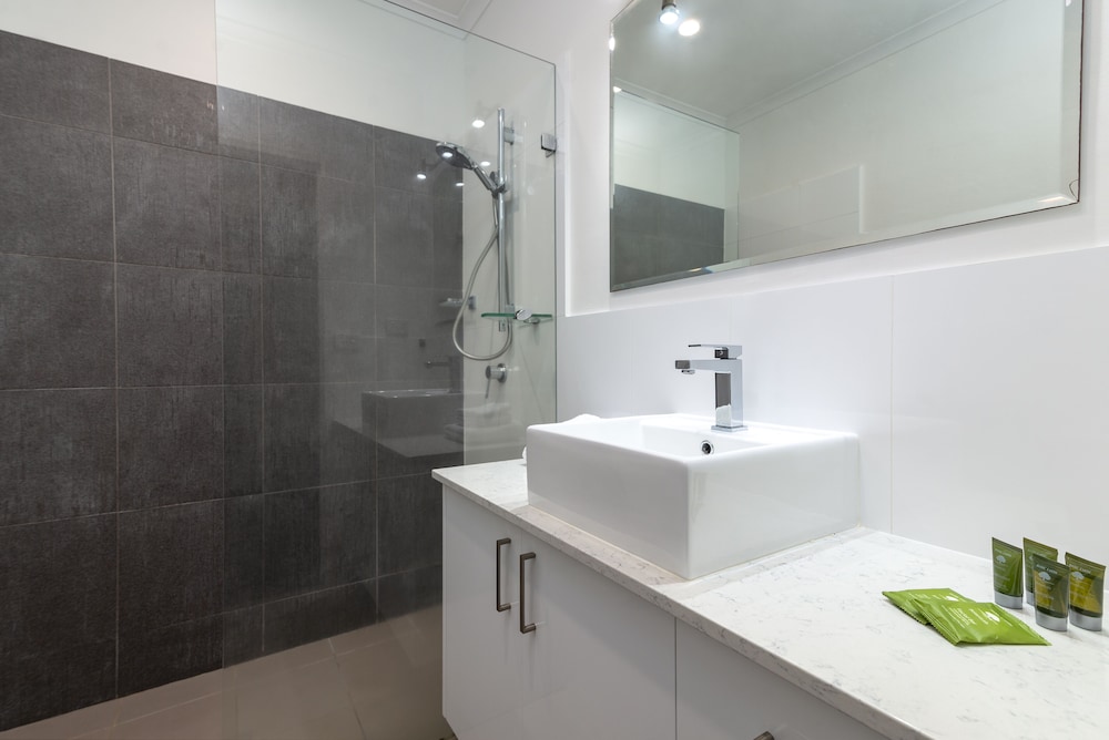 Villa, 3 Bedrooms (3 Bathrooms) - Please contact the property for more bedding configuration option photo 3