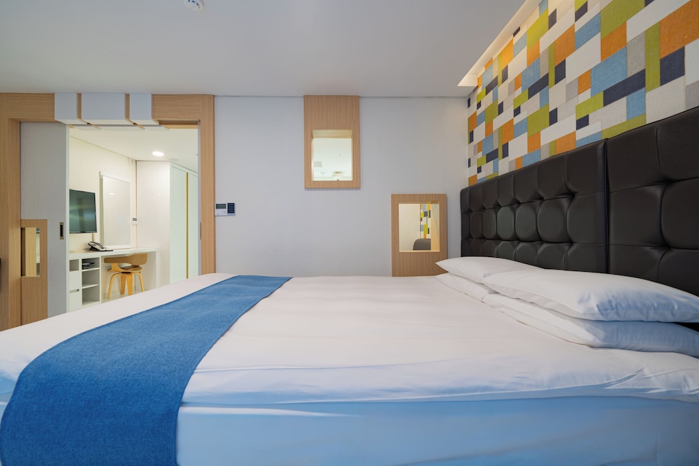 Family Double Room (Super Deluxe) photo 2