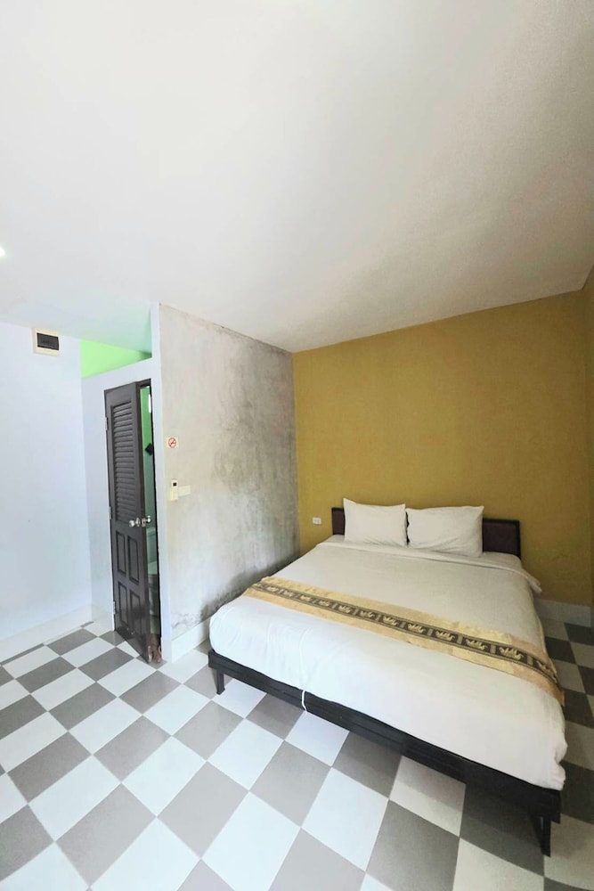 Standard Double Room - Photo 5