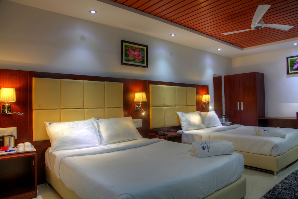 Classic Quadruple Room - Photo 3