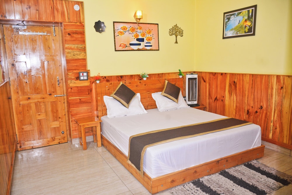 Deluxe Double Room, Hill View