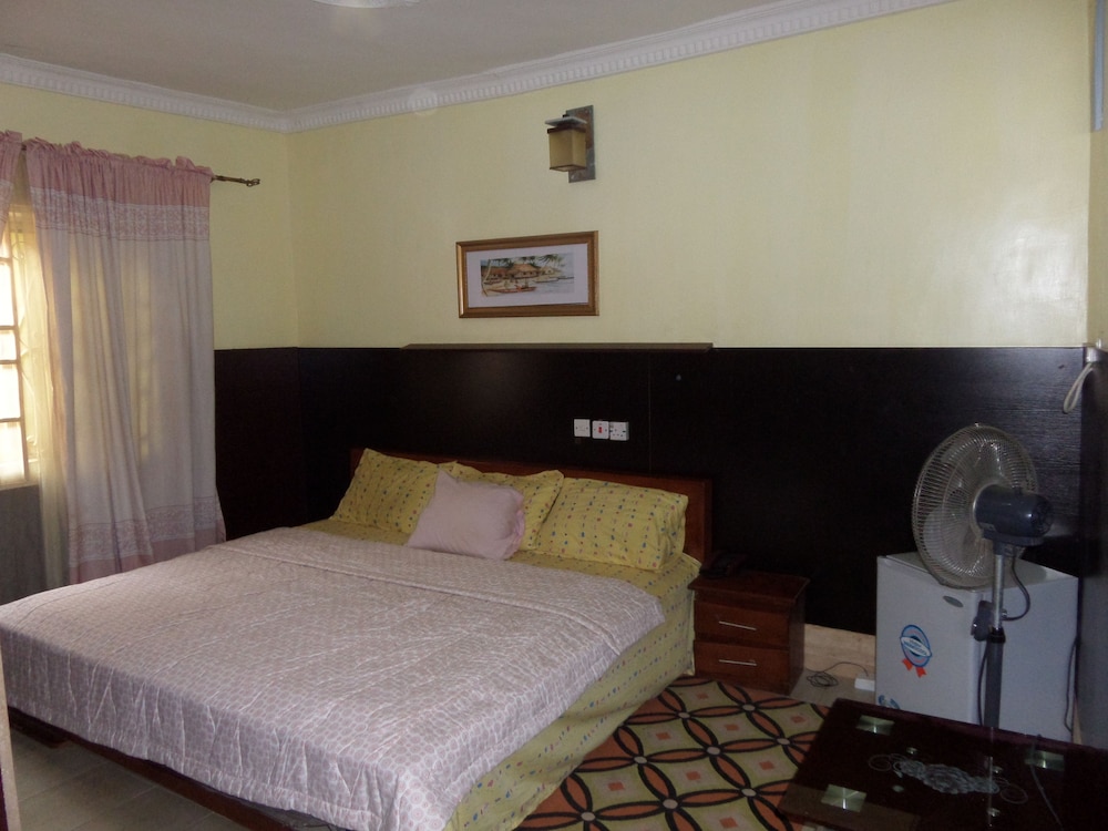 Standard Room photo 1