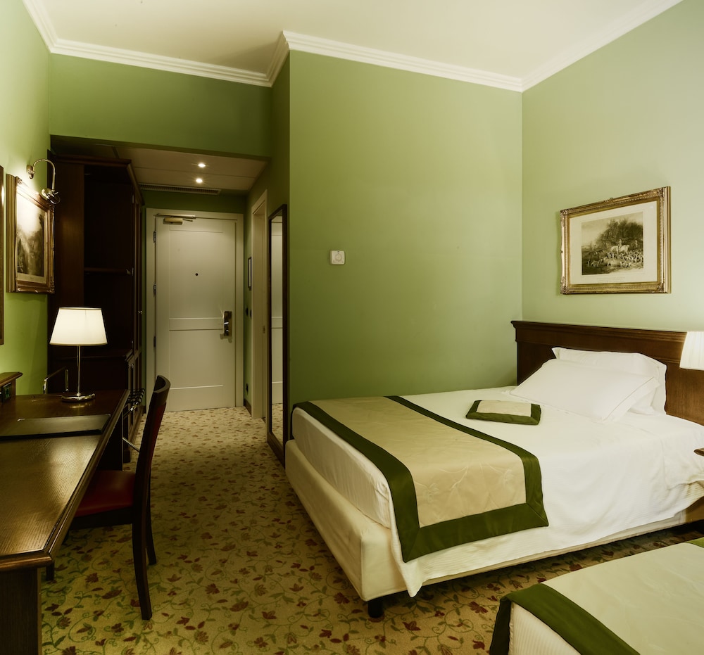 Economy Twin Room