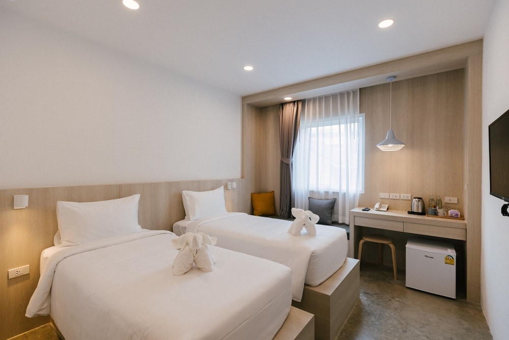 Deluxe Twin Room photo 1