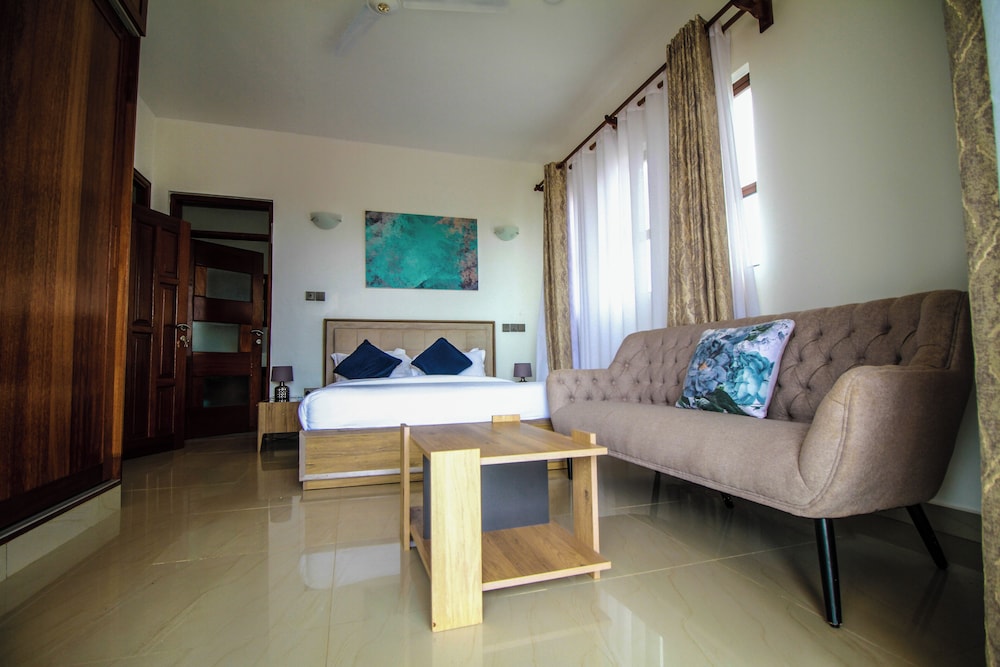 Luxury Apartment