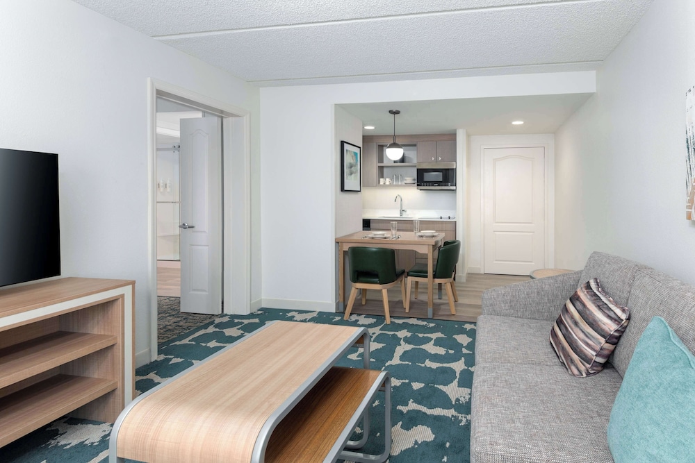 Available room
