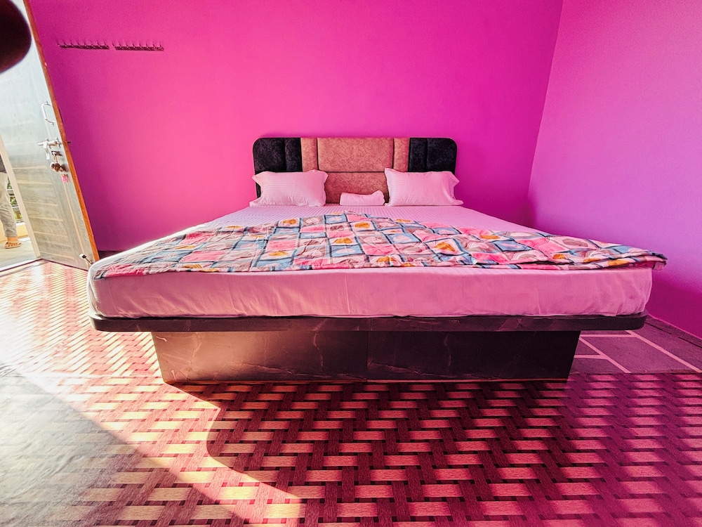 Basic Double Room Single Use, Balcony, City View
