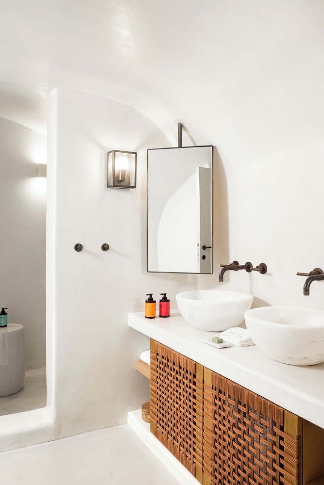 Alitana Suite - Photo 5