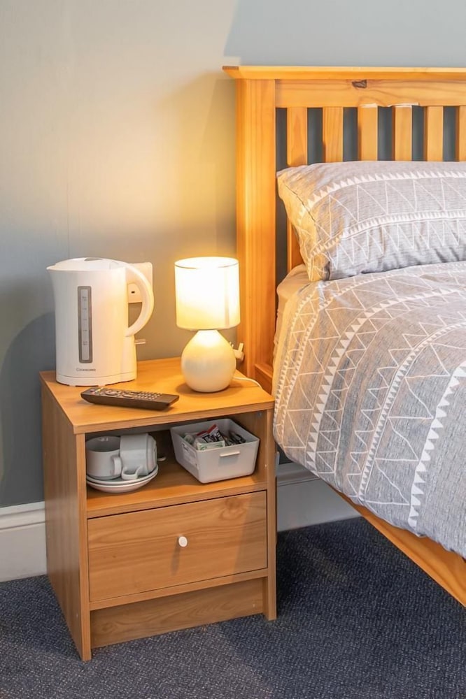 Basic Double Room