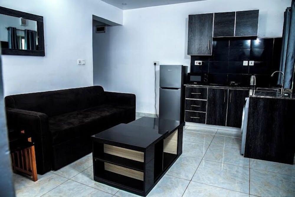 Executive Studio Suite