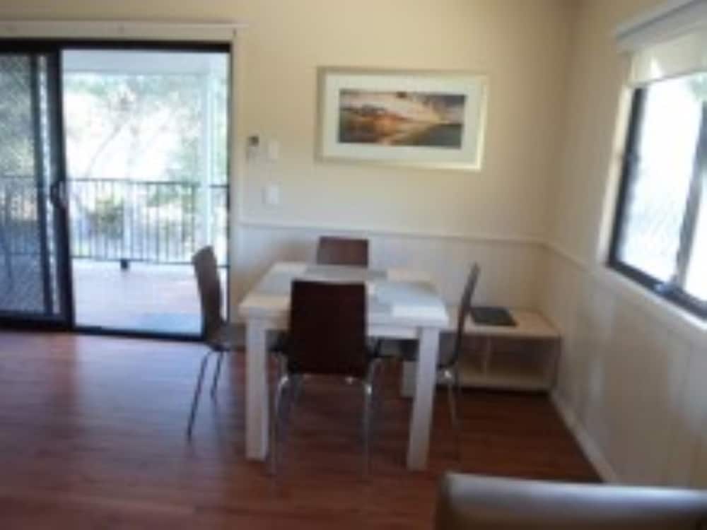 Deluxe Cabin - Sleeps 2 photo 2