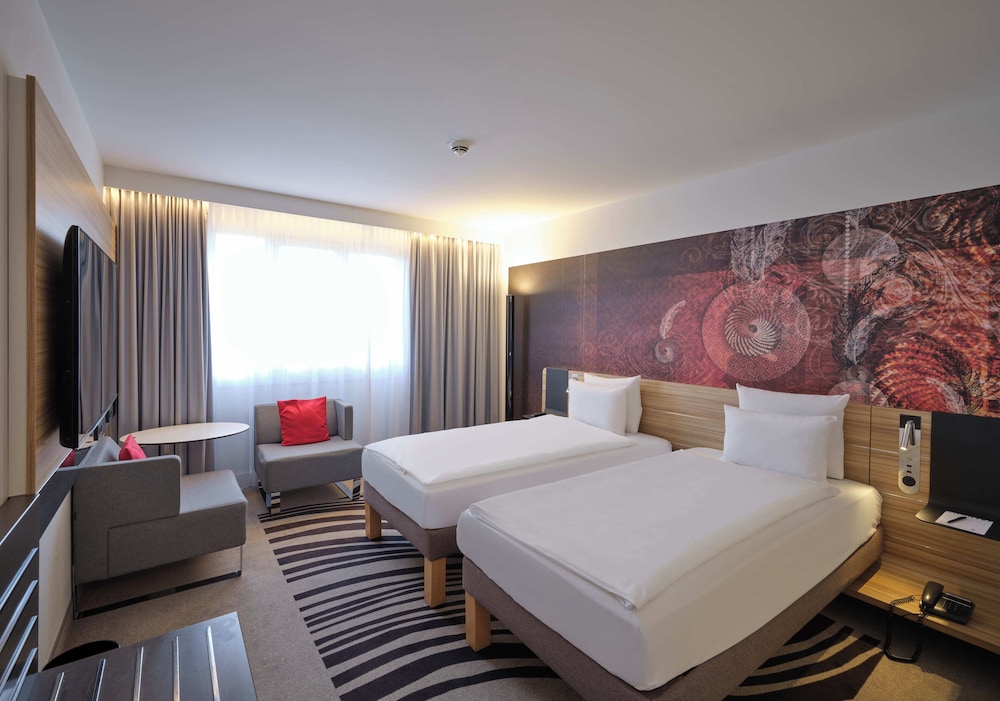 Standard Twin Room, 2 Twin Beds - Photo 1
