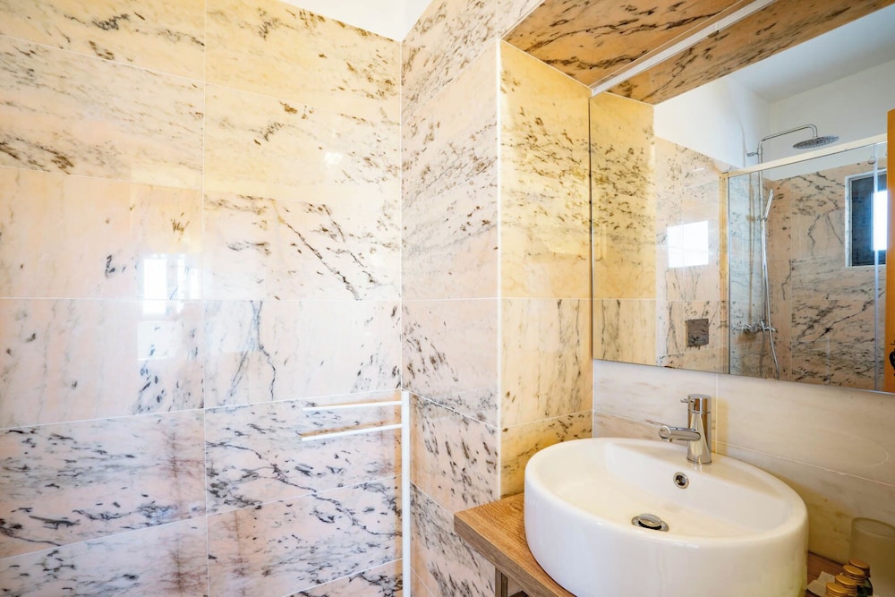 Romantic Suite photo 3