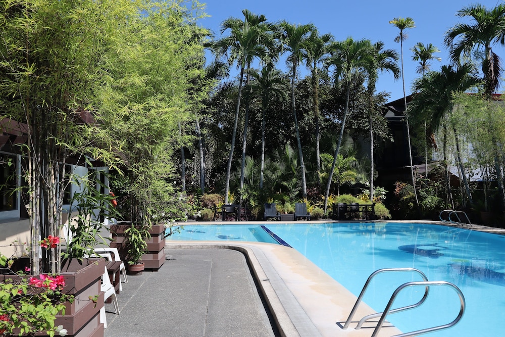 Executive Room, Poolside photo 3