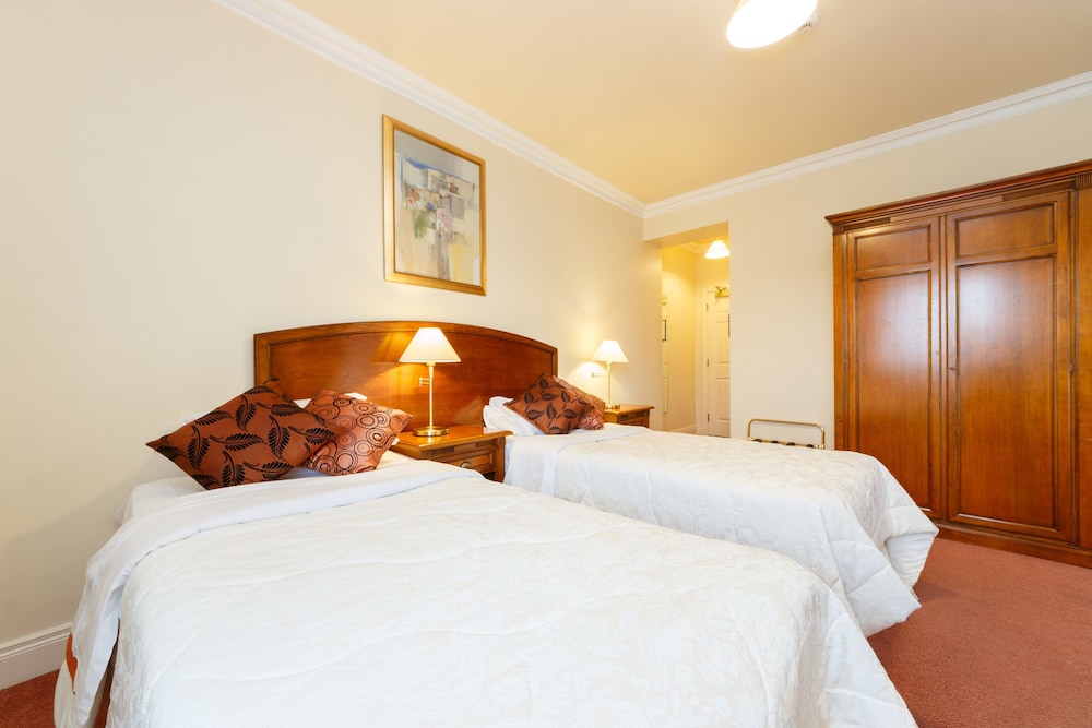 Deluxe Twin Room photo 2