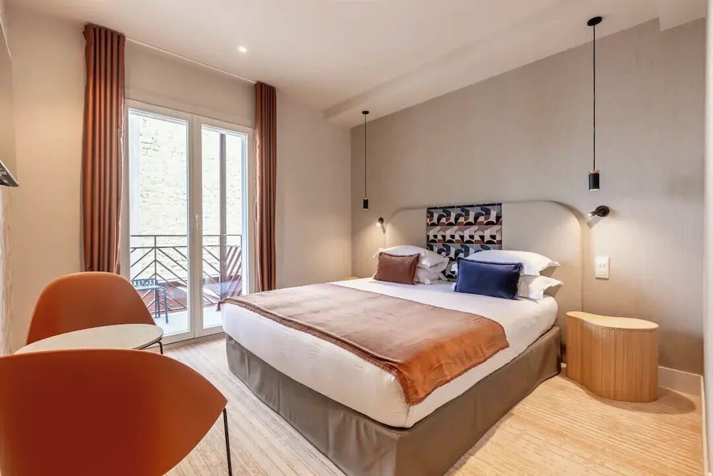 Deluxe Double Room photo 3