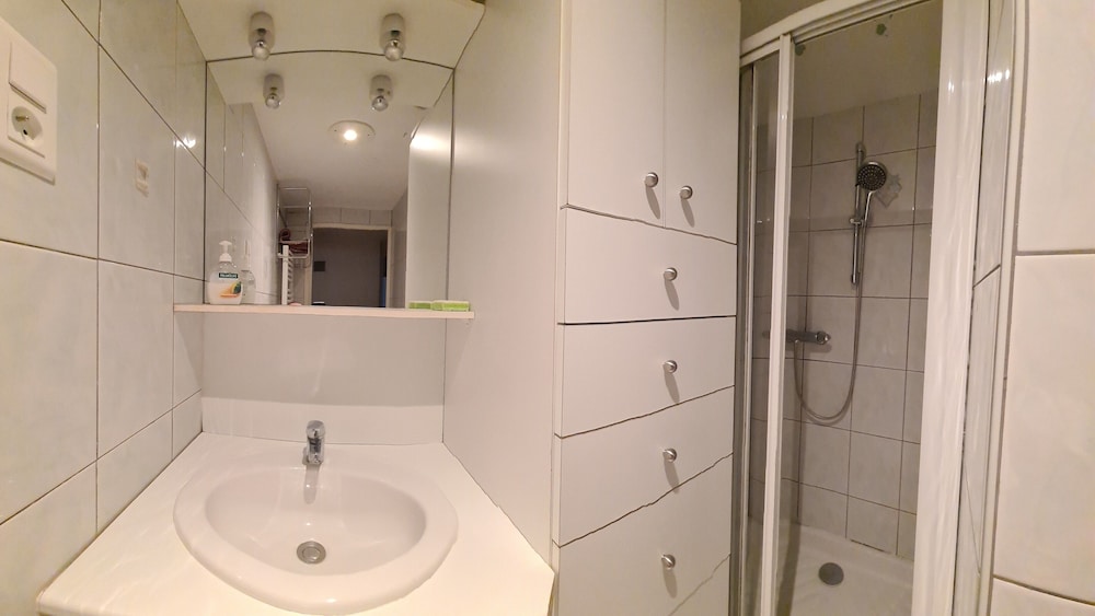 Family Apartment photo 2