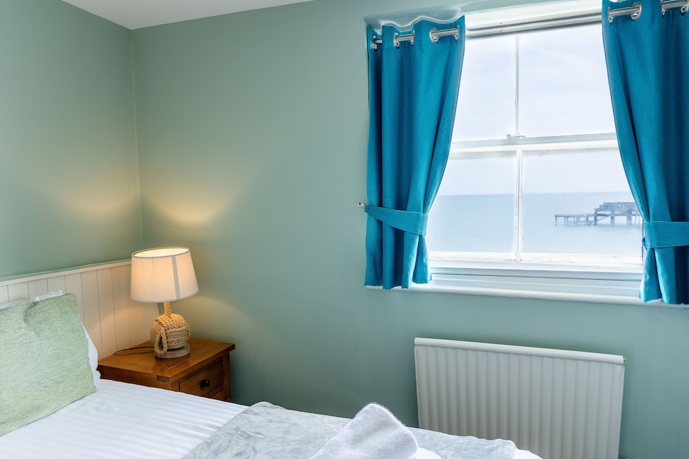 Deluxe Suite, 2 Bedrooms, Sea View photo 2