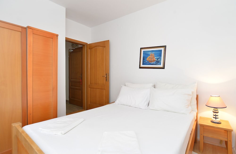 Apartment, 1 Bedroom (709/1652)