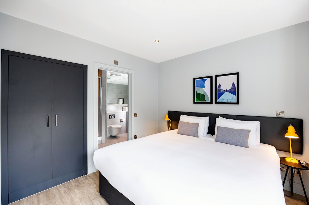 Executive Room photo 3