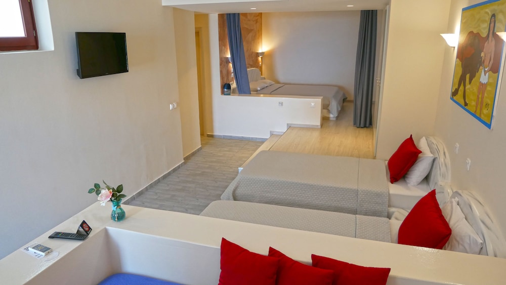 Family Room, Sea View