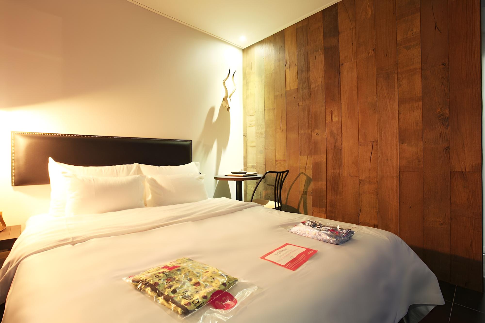 Room (Standard room) - Photo 3