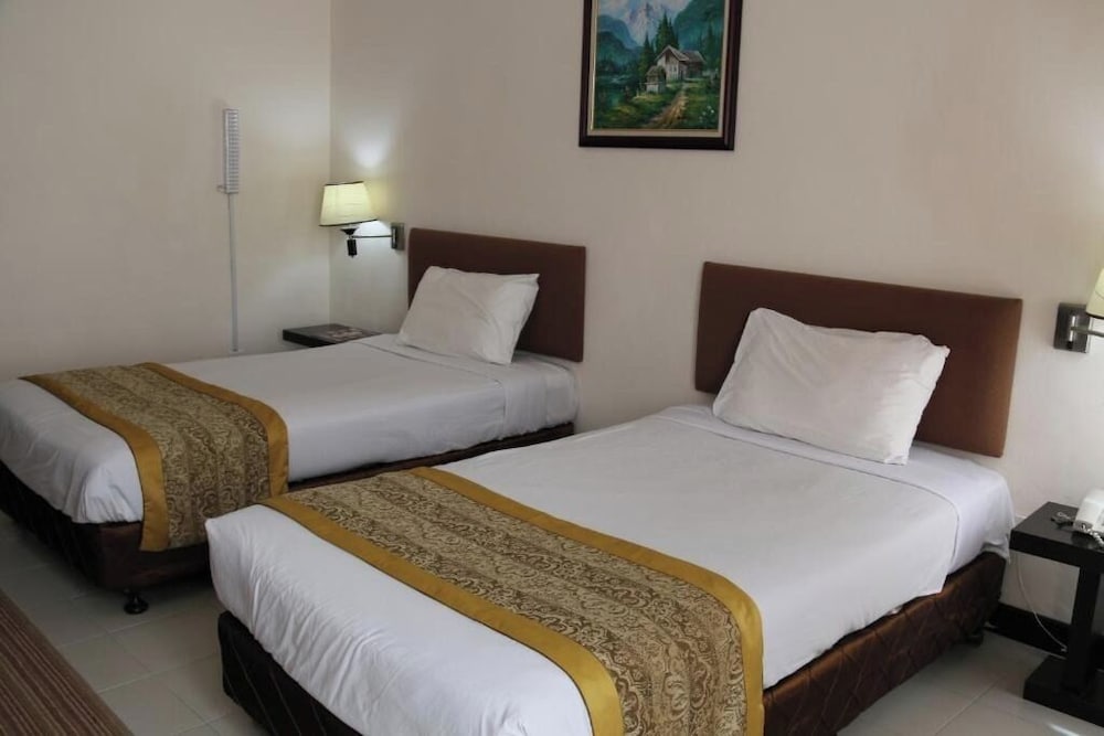 Standard Twin Room, Garden View photo 1