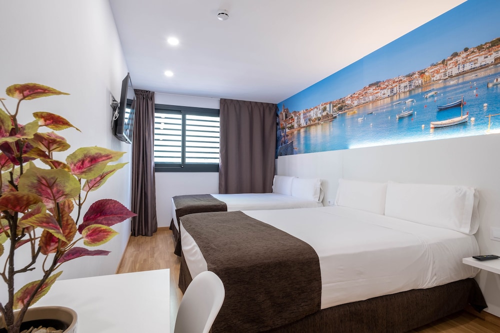 Superior Quadruple Room