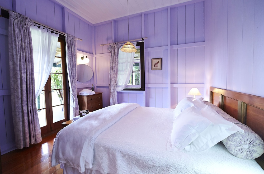 Classic House, 3 Bedrooms, 2 Bathrooms, Sea Facing photo 2