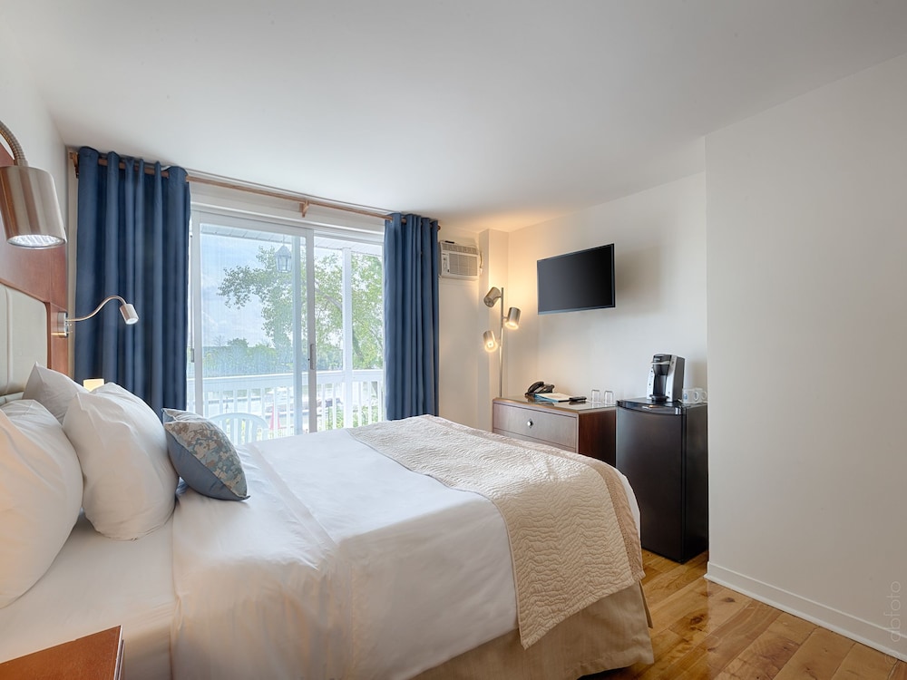 Room, 1 Queen Bed, River View (Champêtre, Pavillon Victor) photo 2