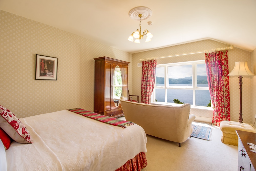 Superior Double Room, Lake View photo 1