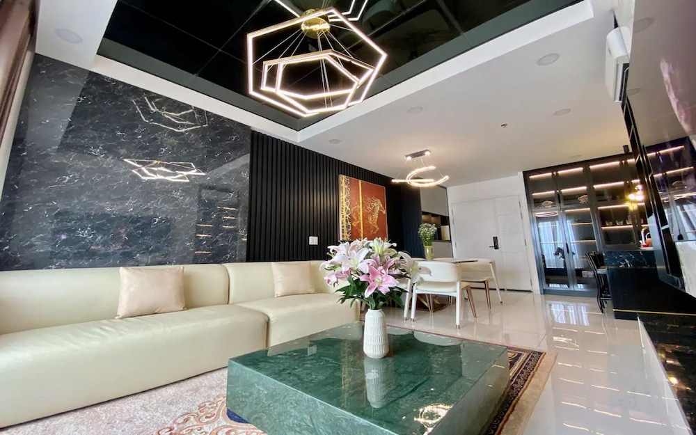 Presidential Suite, 3 Bedrooms, Club Lounge Access, City View
