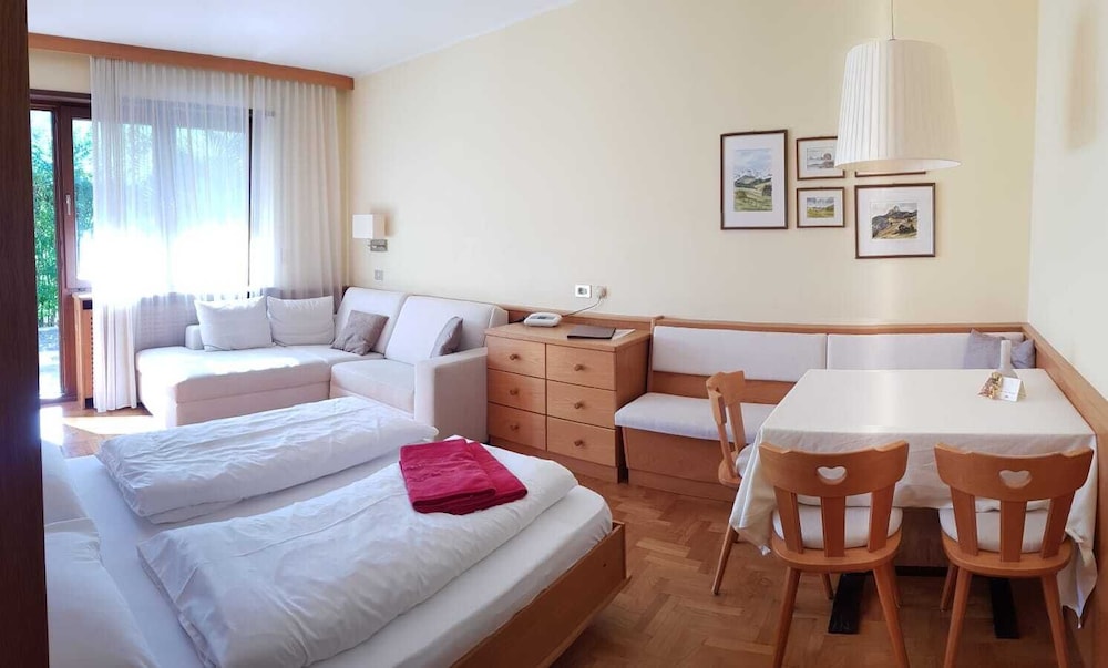 Apartment, 1 Bedroom, Annex Building (Bellefleur, additional cleaning fee 93.50 EUR) - Photo 5