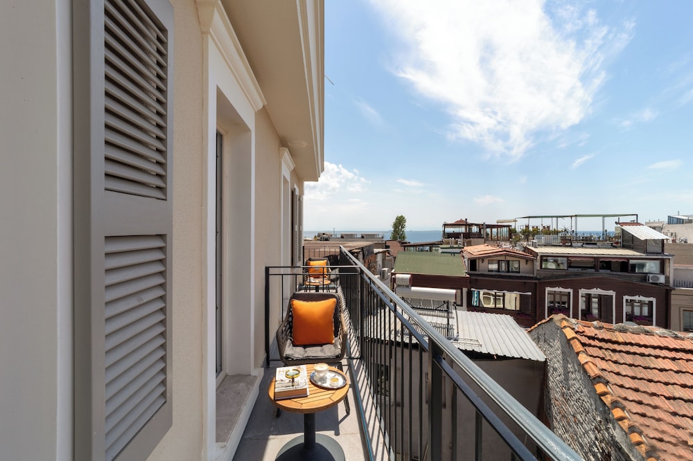 Premier Room With Balcony photo 2