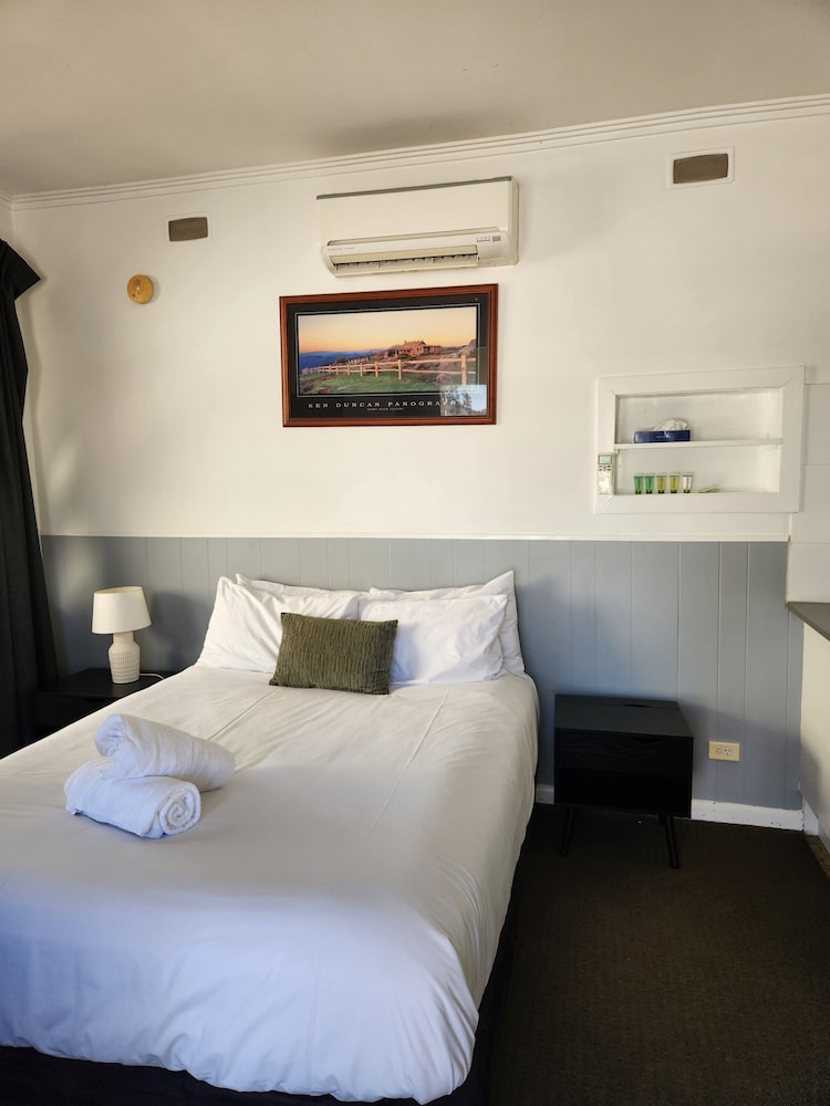 Comfort Double Room, 1 Queen Bed - Photo 1