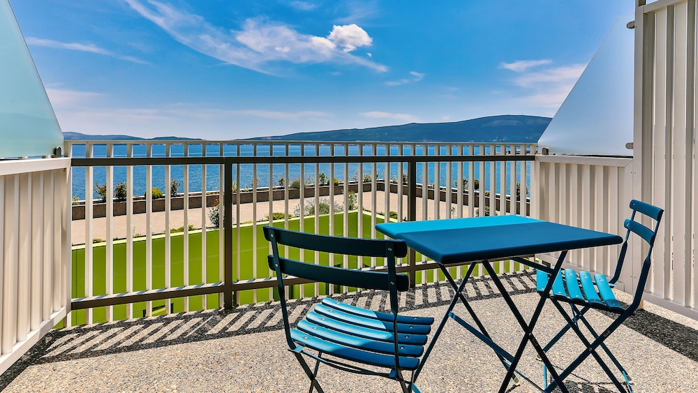 Double Room Sea View Priority Location photo 3