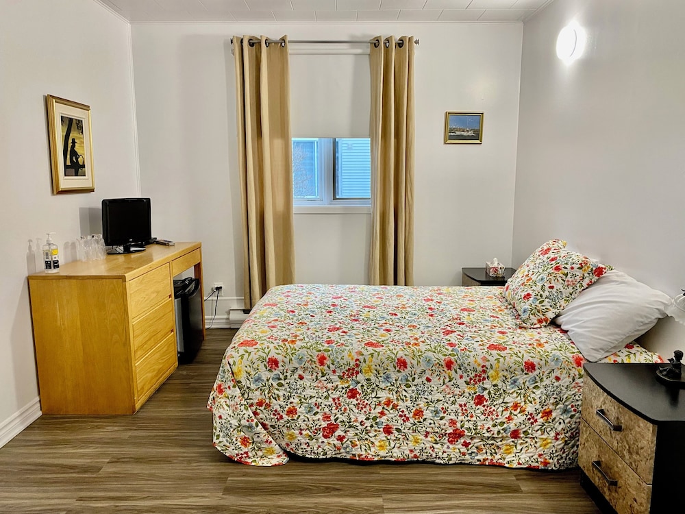 Standard Double Room, City View photo 2