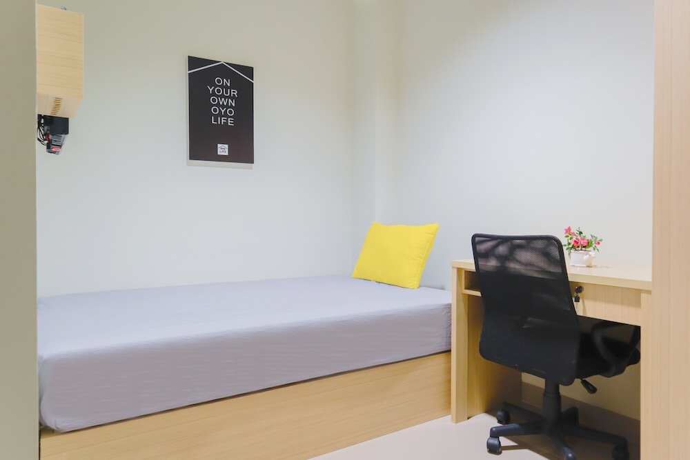 Deluxe Single Room