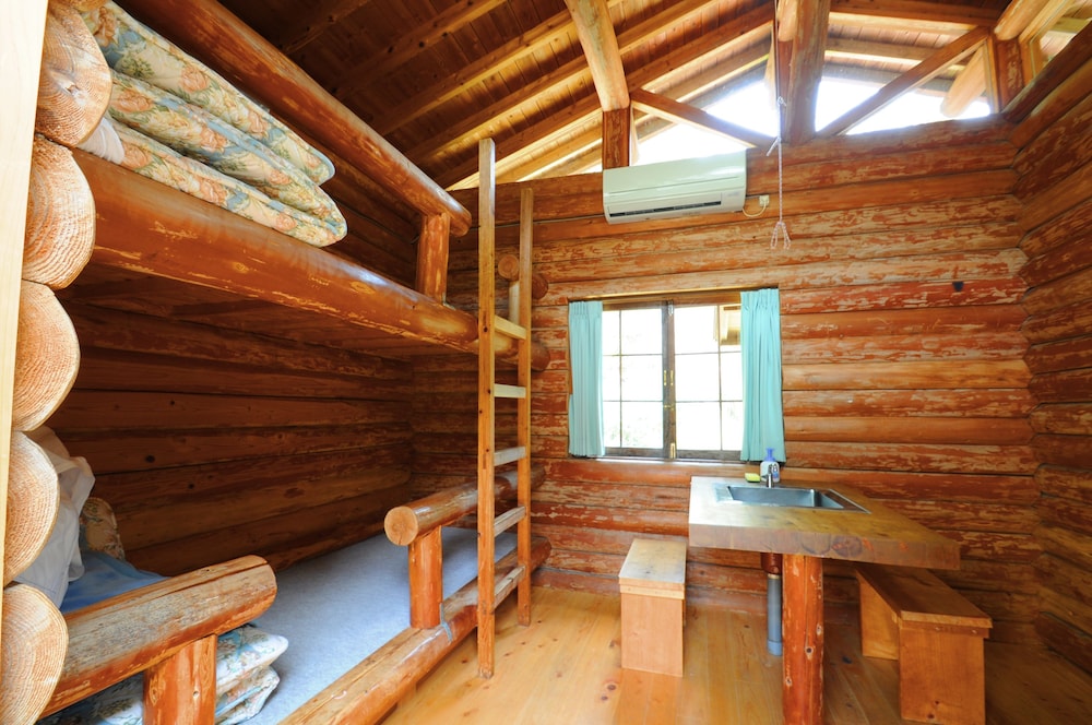 Standard House (2Adults)