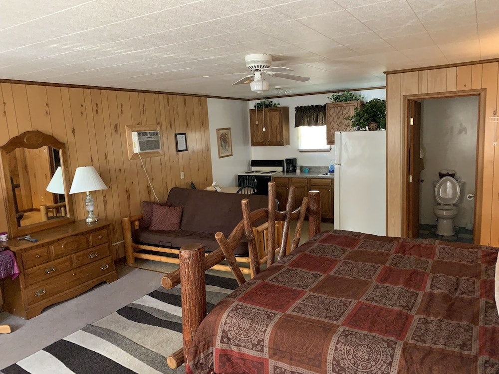 Romantic Apartment, 1 King Bed, Kitchen