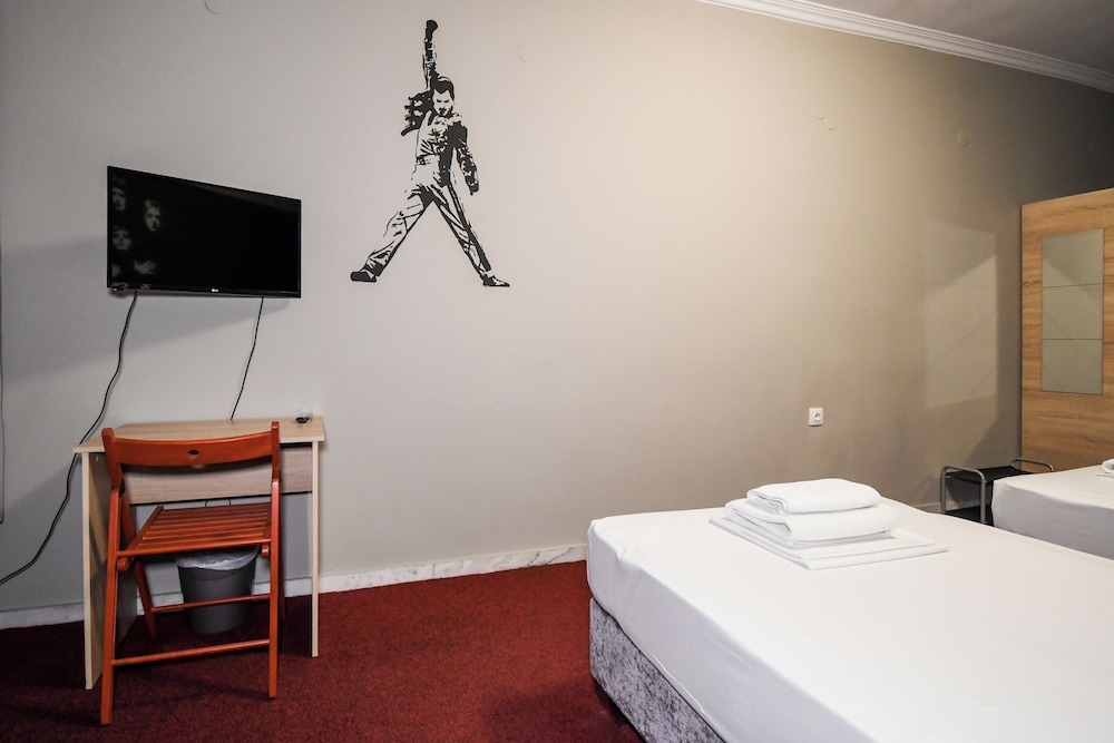 Standard Triple Room, Multiple Beds, Non Smoking, photo 6