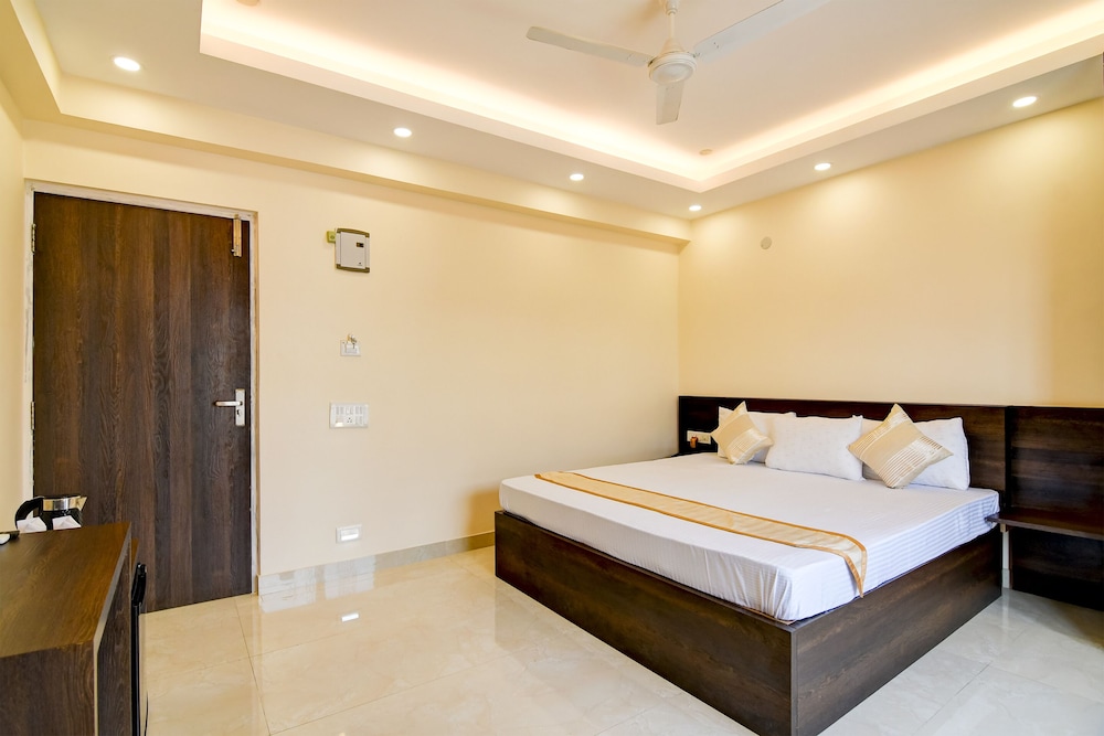 Deluxe Double Room photo 2