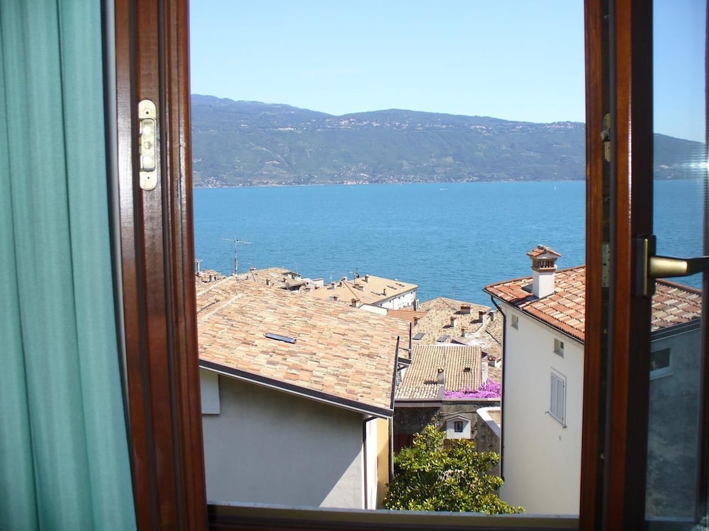 Double or Twin Room photo 3