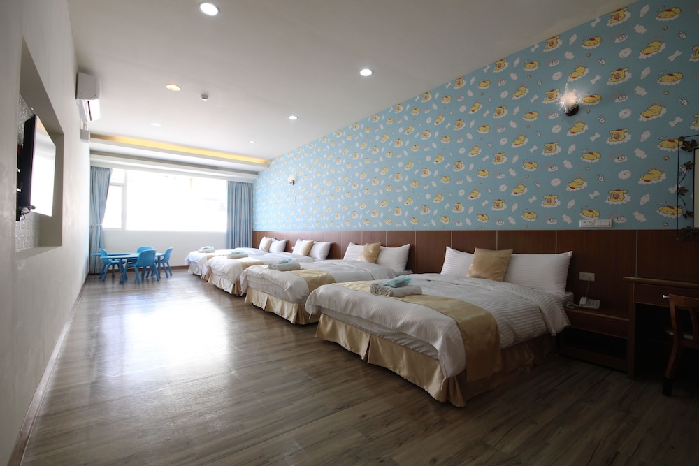 Family Room - Photo 1