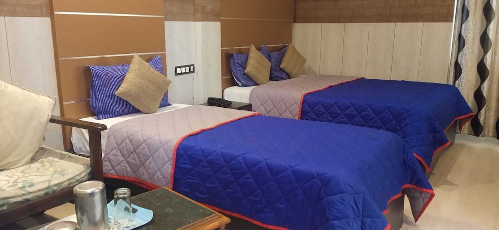 Deluxe Triple Room photo 3