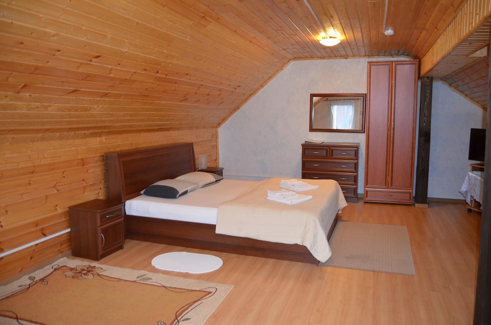Villa photo 2