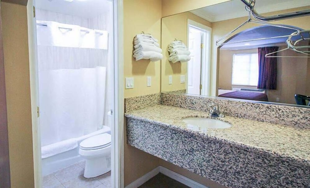 Standard Room photo 2